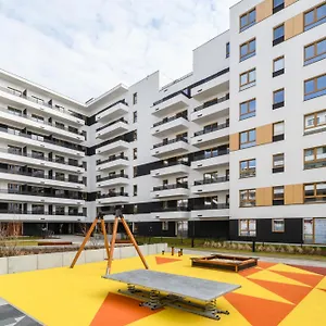 M&r Apartament: Premium Airport With Self Check-in , Warsaw Poland